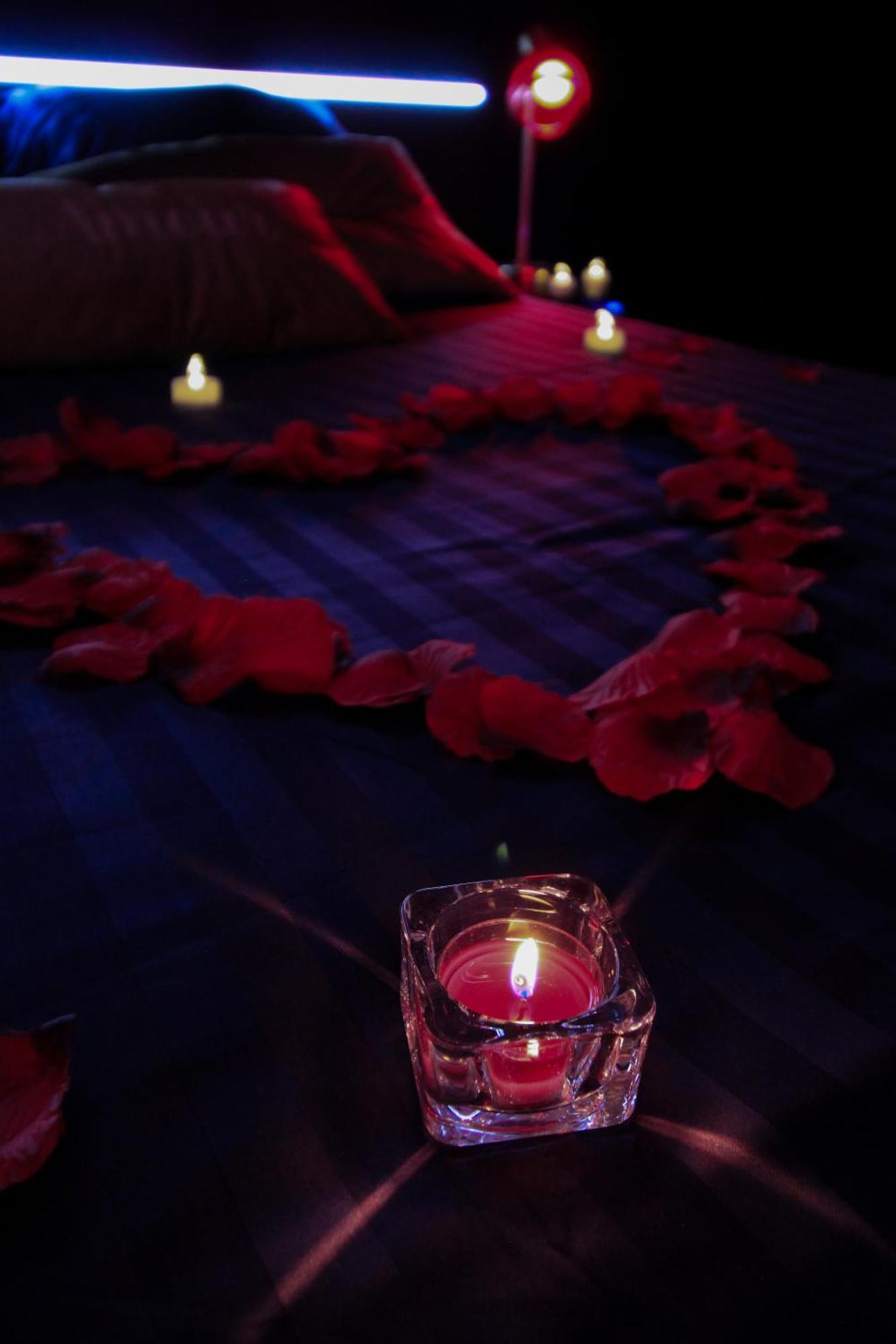 Loft, Studio And Love Rooms Bourg-Saint-Christophe ภายนอก รูปภาพ