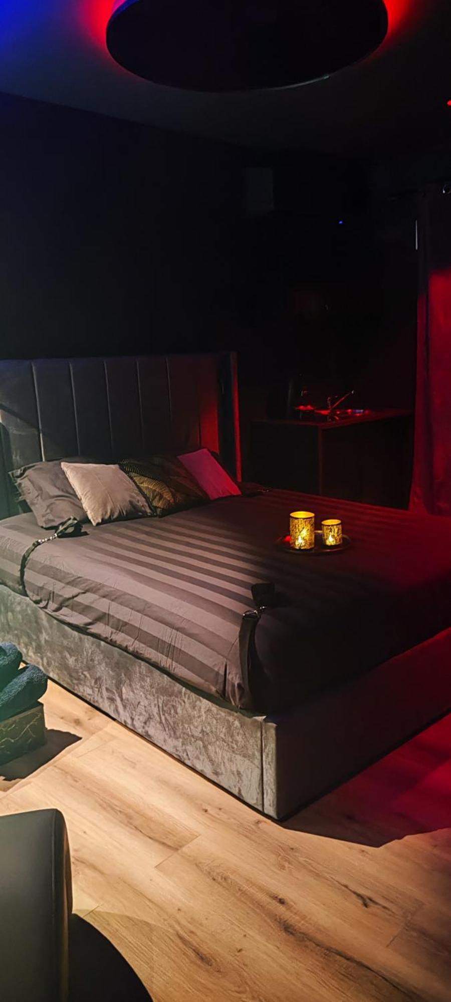 Loft, Studio And Love Rooms Bourg-Saint-Christophe ภายนอก รูปภาพ