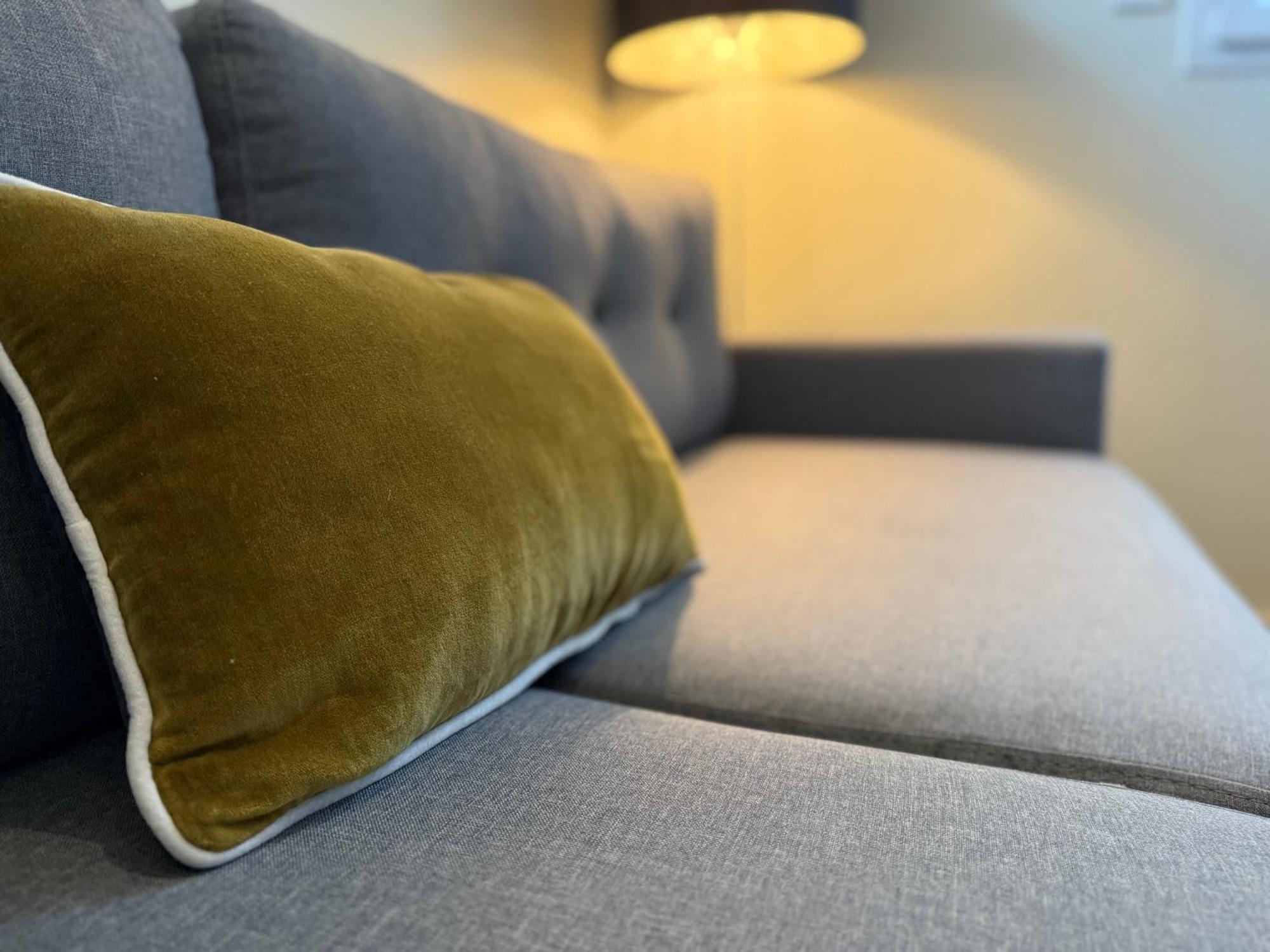 Loft, Studio And Love Rooms Bourg-Saint-Christophe ภายนอก รูปภาพ