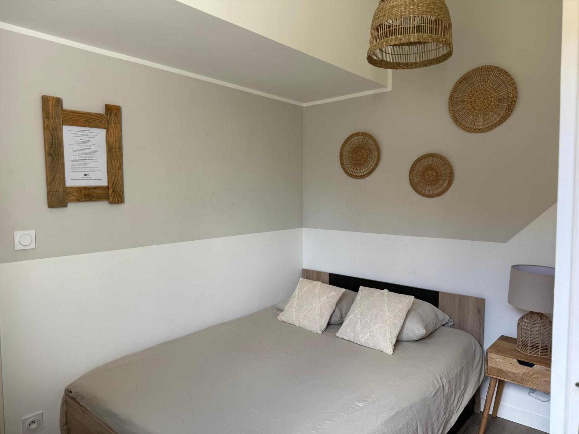Loft, Studio And Love Rooms Bourg-Saint-Christophe ภายนอก รูปภาพ